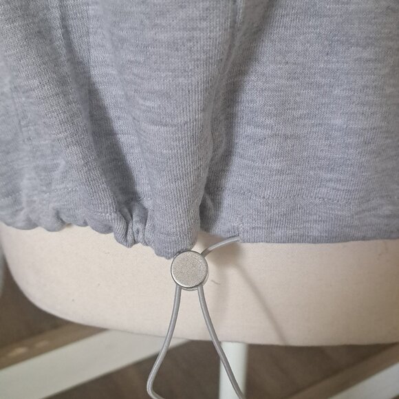 CTU Cropped Pullover Sweatshirt Long Sleeve Crewneck, pull on hem Small NWT - Picture 3 of 16